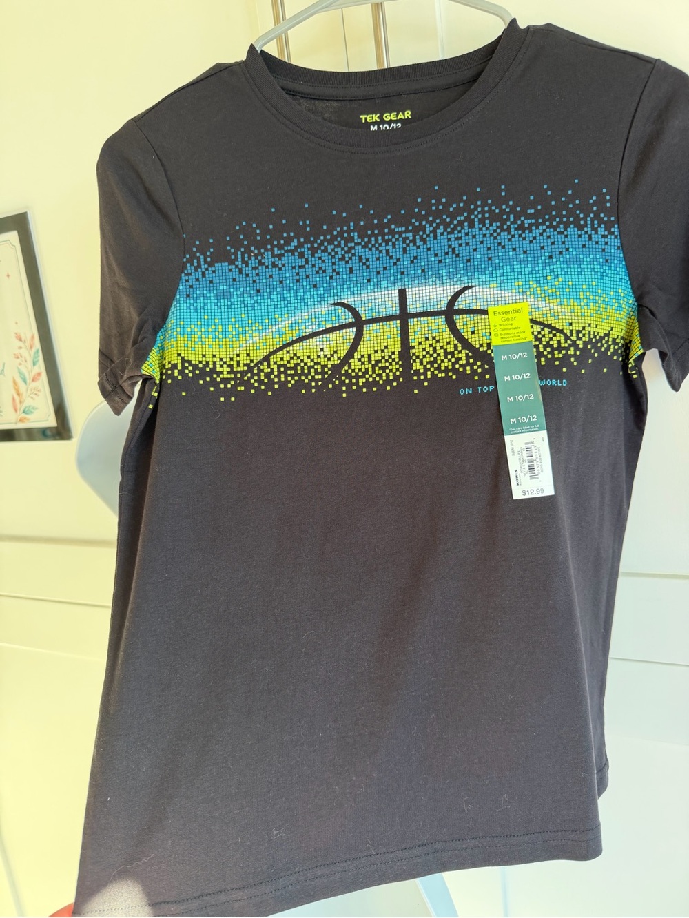 NEW Boys Basketball Graphic T-Shirt – Size M (10/12) – Tek Gear